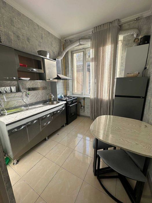 Аренда 2 х комнатная Дархан срочно