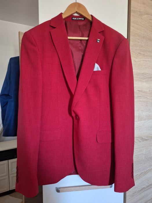 Vând sacou barbat purtat o singură dată!