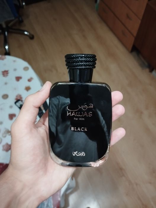 Продавам зимен парфюм 100 ml