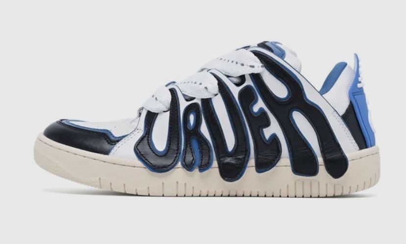 Продаются кроссовки!OLD ORDER!