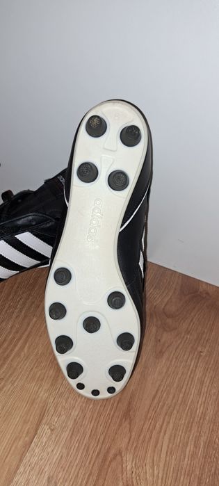 Ghete Fotbal Adidas Kaiser 5 - Marime 43 1/3