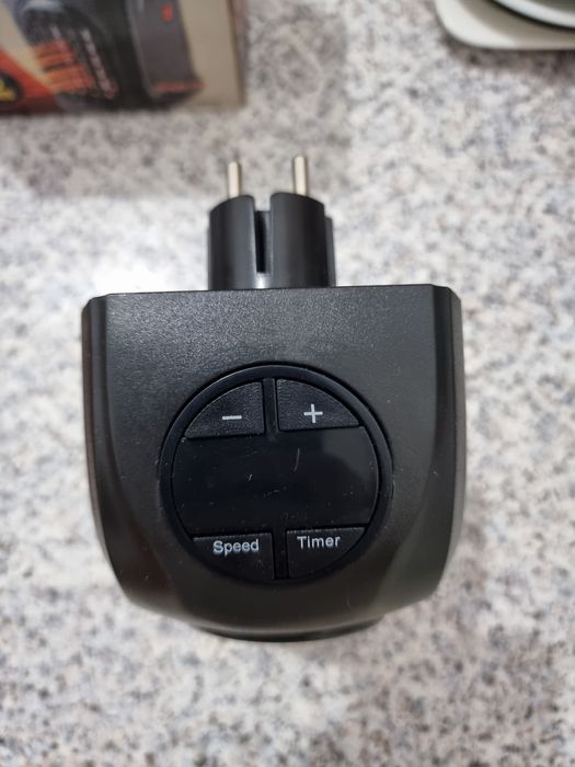 Mini aeroterma portabila 400W cu termostat si timer