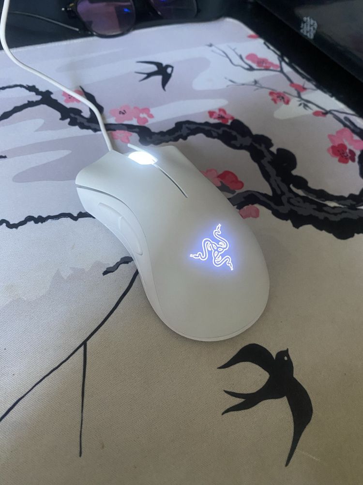Мышь Razer DeathAdder Essential