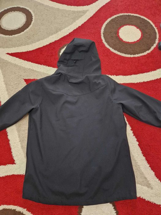 Geaca cu gluga Karrimor