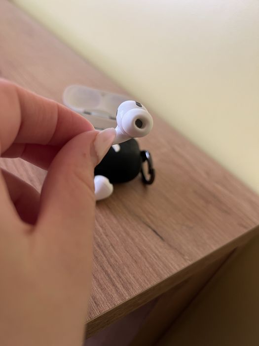 Оригинални Apple AirPods – първа генерация