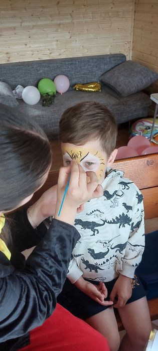 Mascote Minnie și Mickey,  pictură pe față..