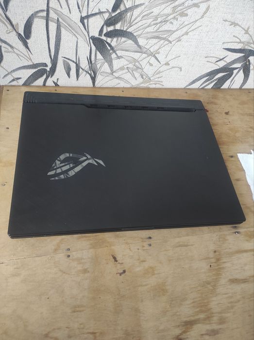 ASUS ROG Strix G512LI-SS74