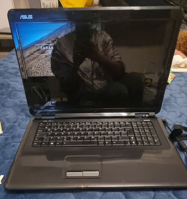 Лаптоп Asus X70i 15,6 за части