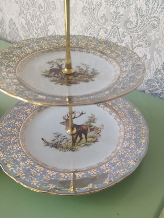 Продам этажёрку.