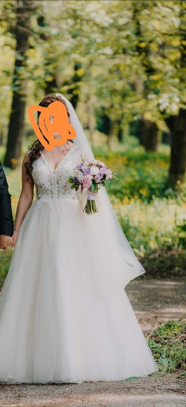 Vând rochie de mireasa