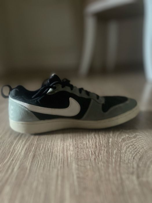 Обувки Nike Court