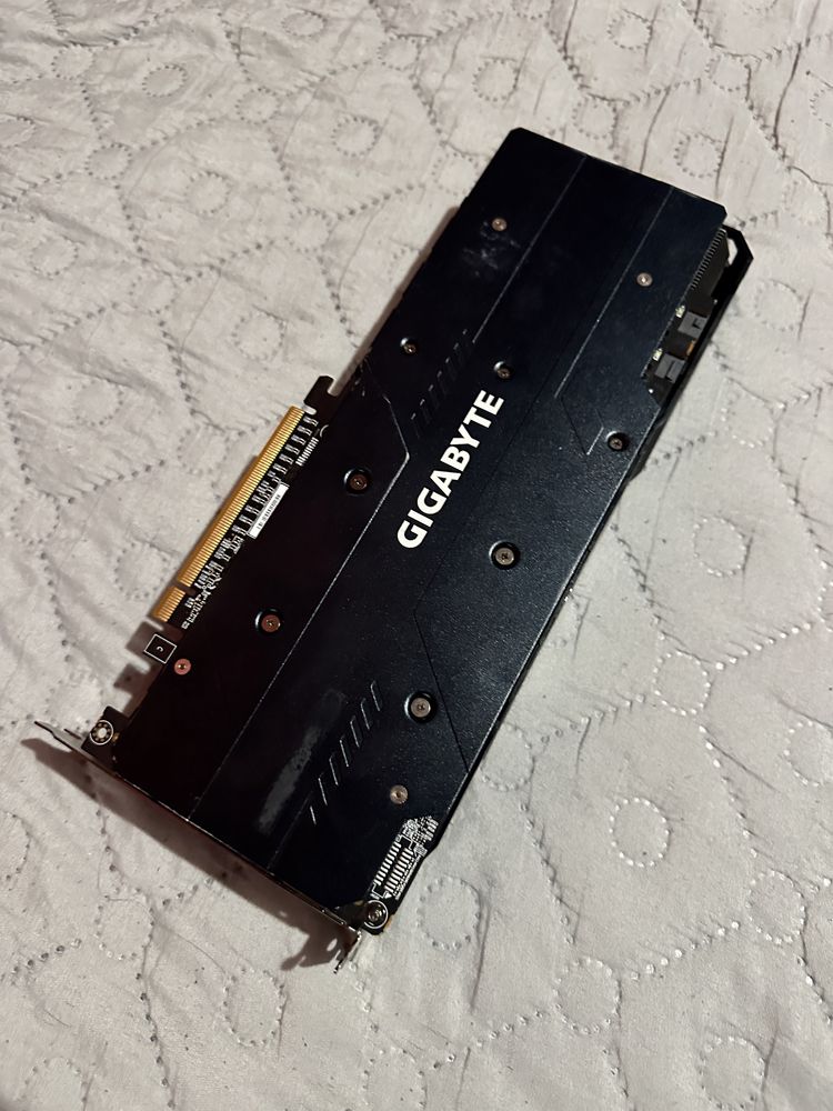 AMD Radeon Gigabyte RX 5700 XT 8GB