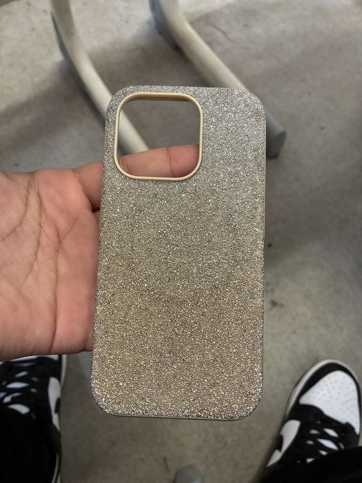 Husa swarovski.