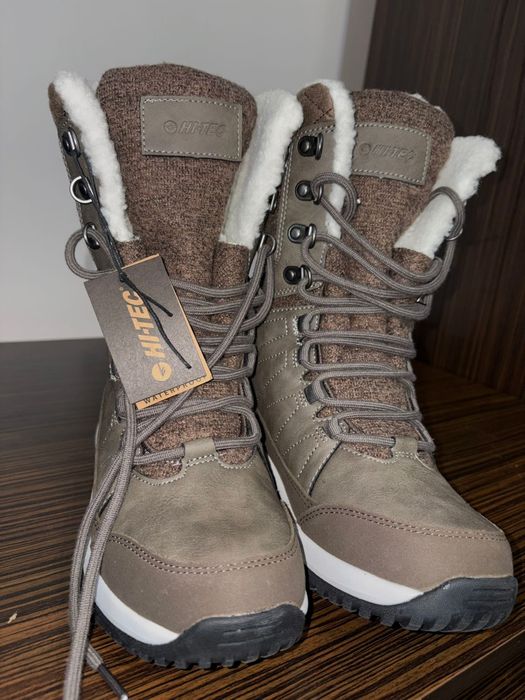 Cizme waterproof cu blana HI-TEC
