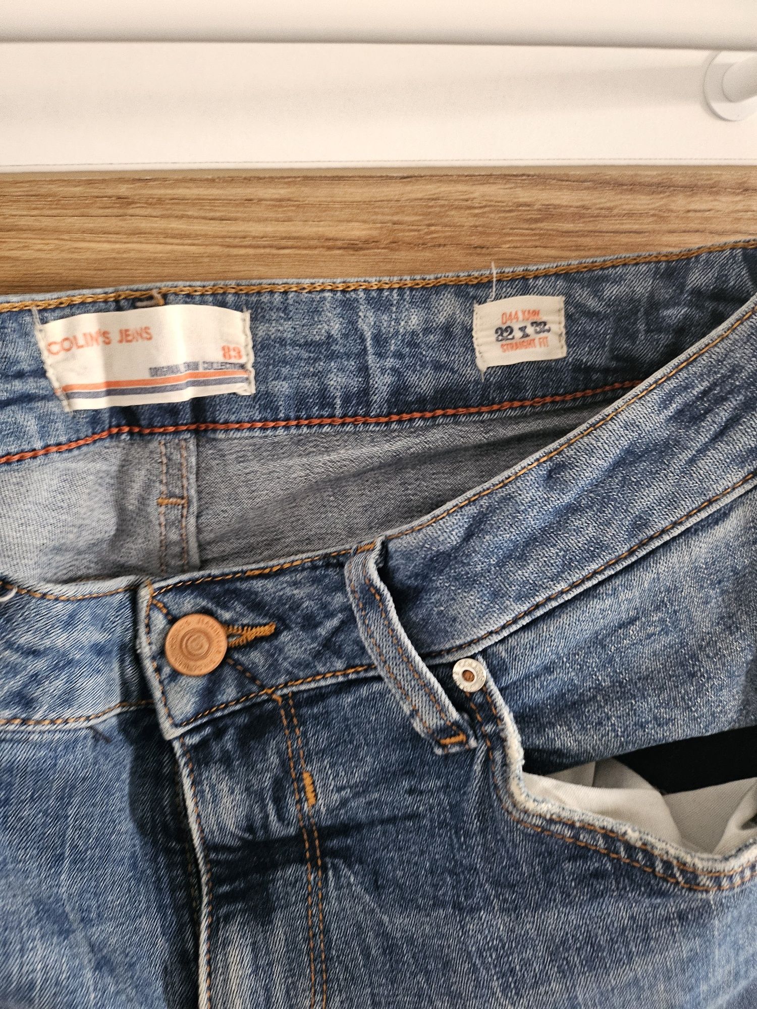 Blugi / Blue Jeans de la Colin's, Marimea 32x32,Croiala Straight Fit