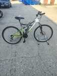 Bicicleta Vortex full suspension. Roti 26.
