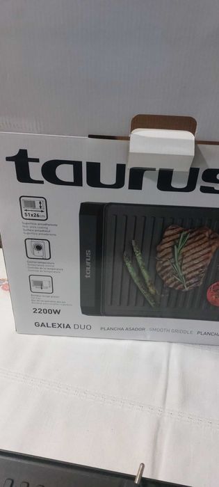 Грил-скара,TAURUS,2200w,цена- 60 лв