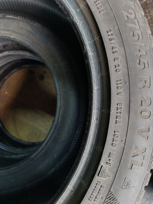 Anvelope de iarnă 275 45 20 Continental