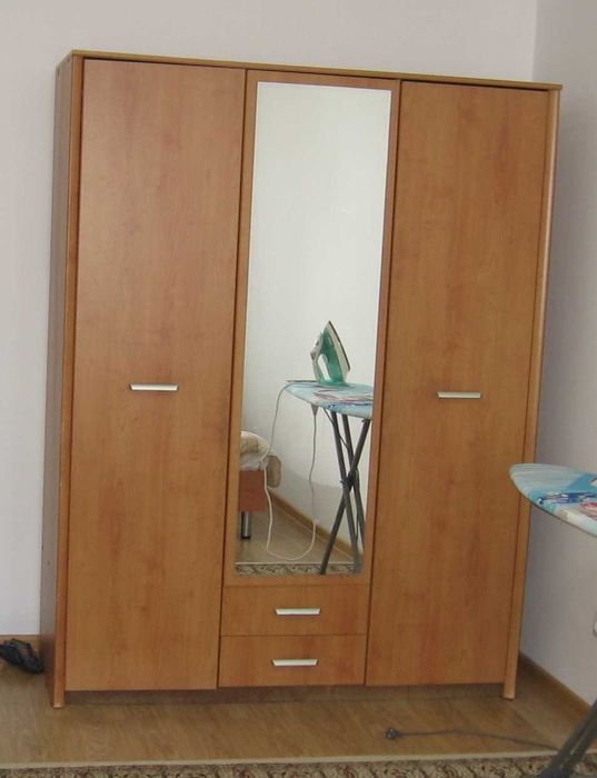 Спальный гарнитур (5 предметов)