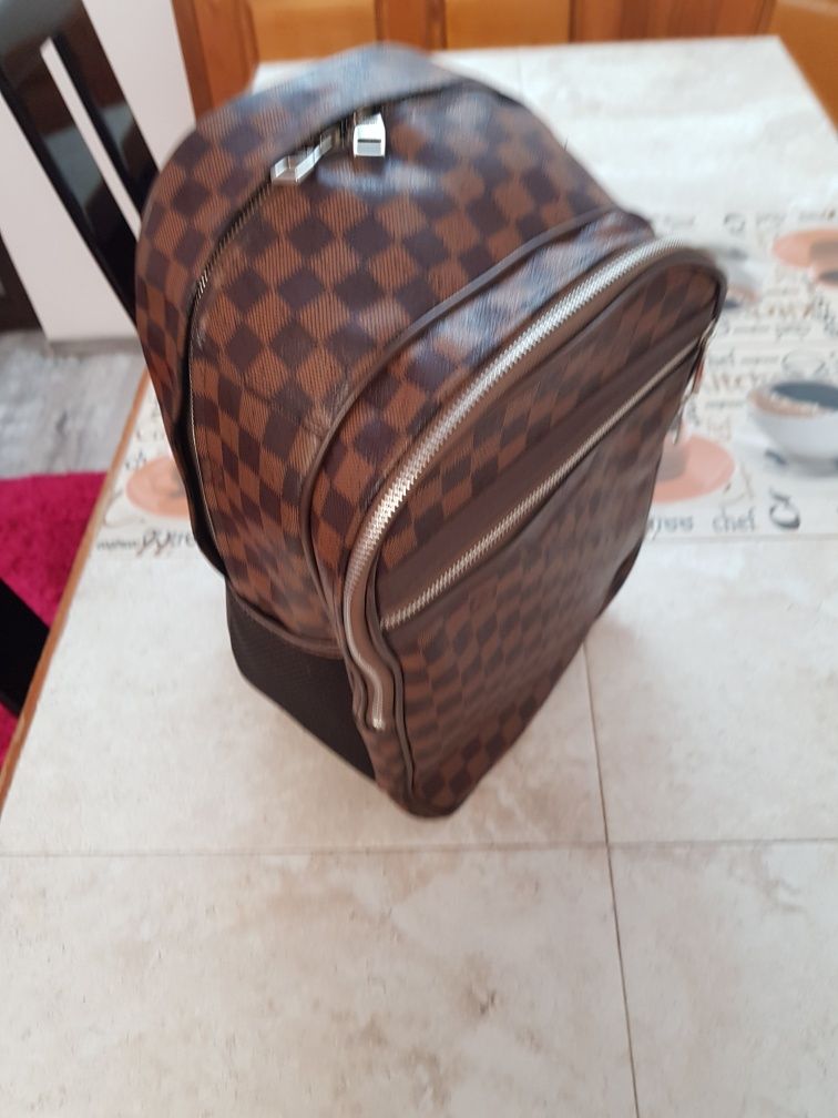 Ghiozdan  Louis Vuitton