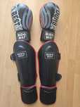 Set manusi si tibiere kickbox