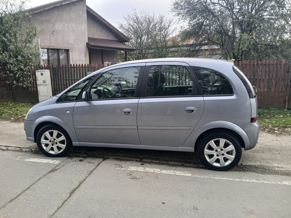Opel Meriva 1.4 benzina