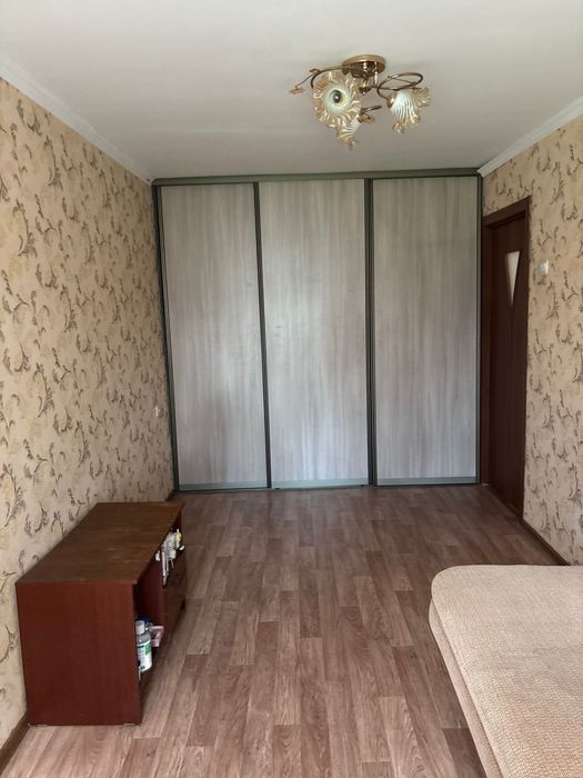 Продам квартиру , Камзина 10