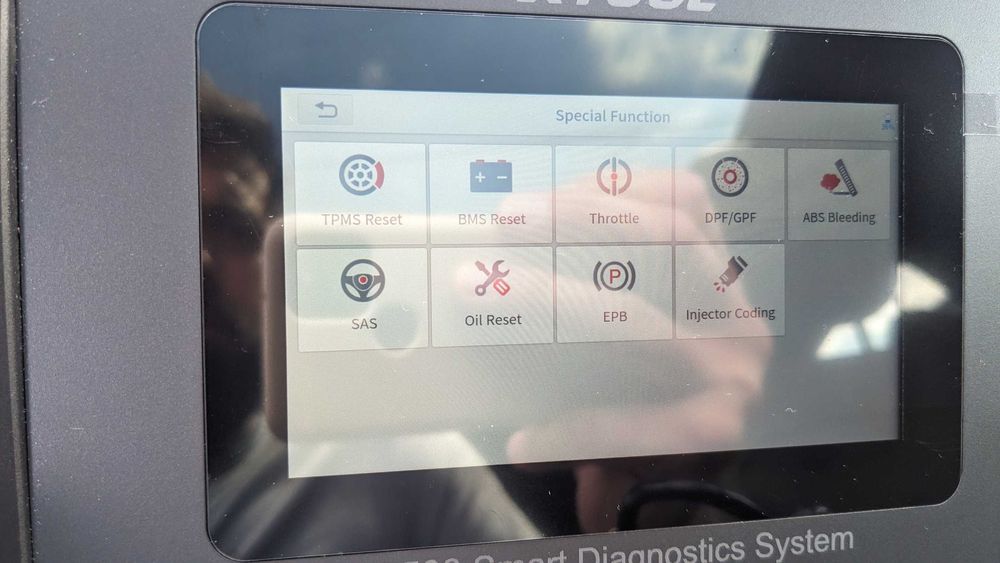 Tester OBD2 multi marca 5 sisteme xTool IP508 Android licenta pe viata
