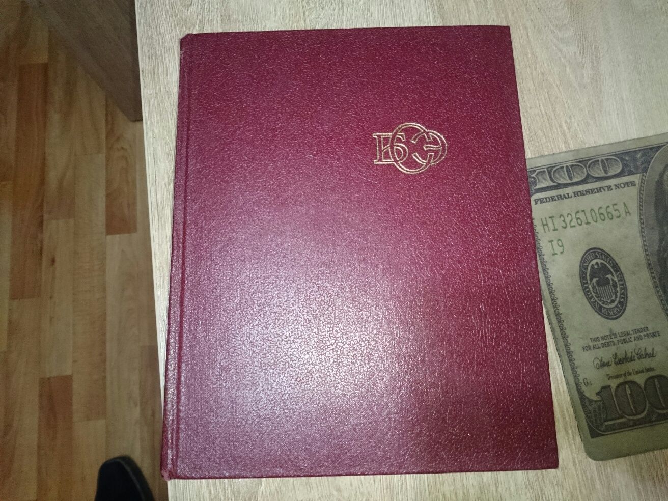 Продам Большую советскую энциклопедию- 32 тома. Цена-предложение.