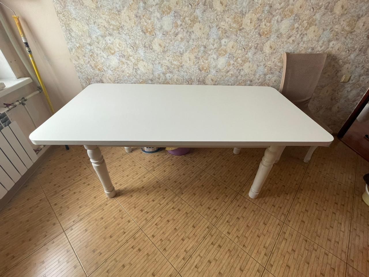 Кухонный стол новый