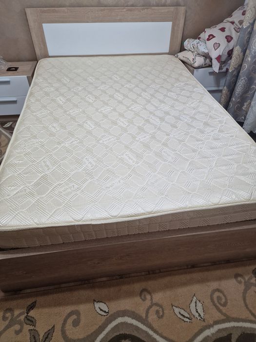 Saltea 140x200 ca noua