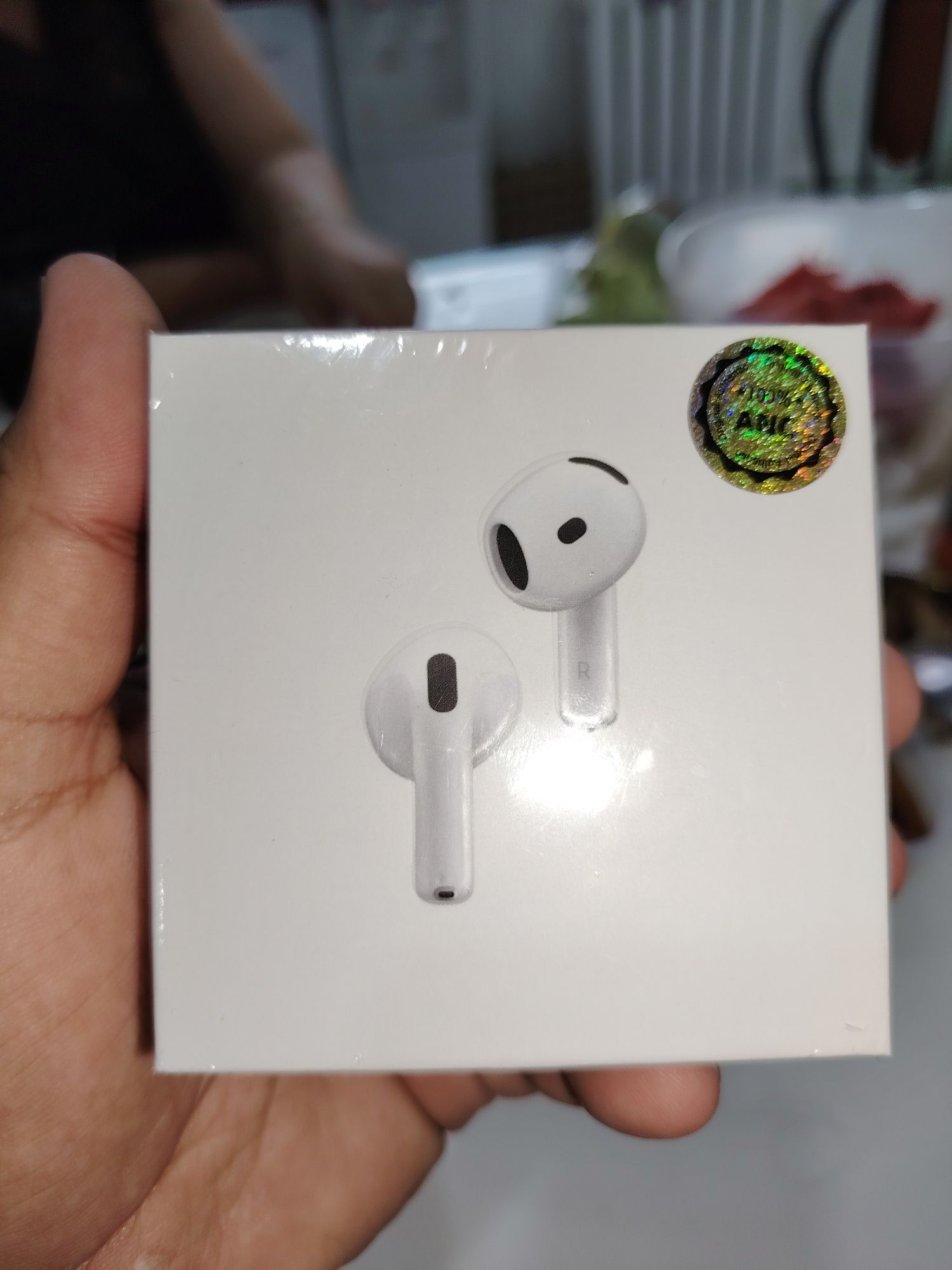 Airpods 4 оригинал
