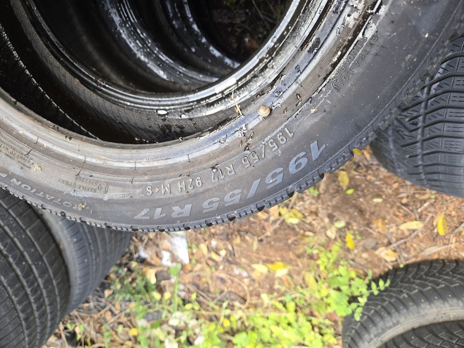 2бр. 195 55 17 Pirelli зимни.