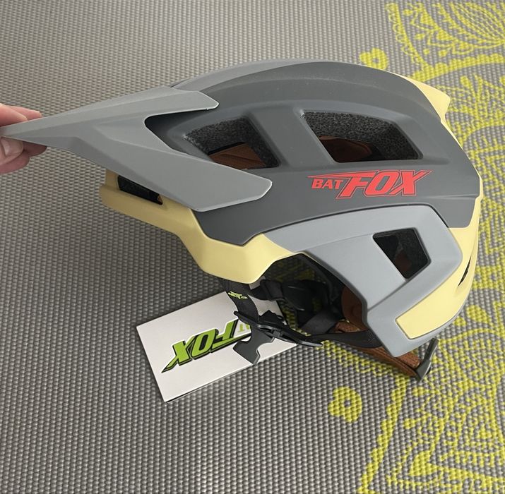 Casca MTB NOUĂ Marime L 58-61 cm