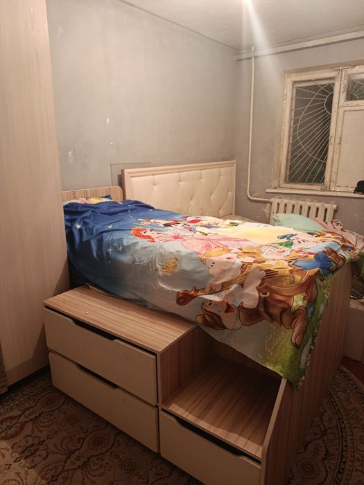 Детская кровать с мини партой и ящиками