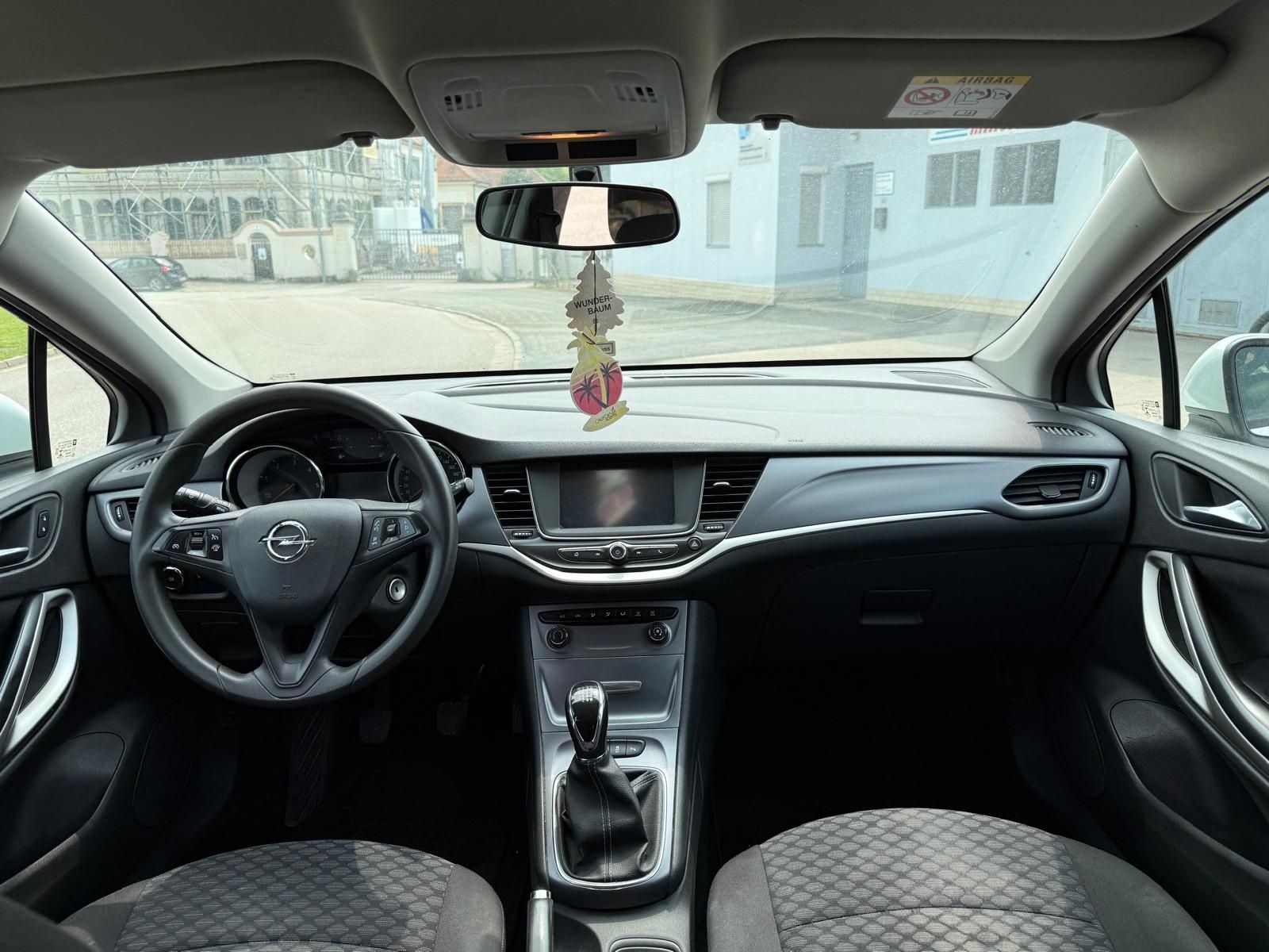 Opel Astra 1.6d 11.2019