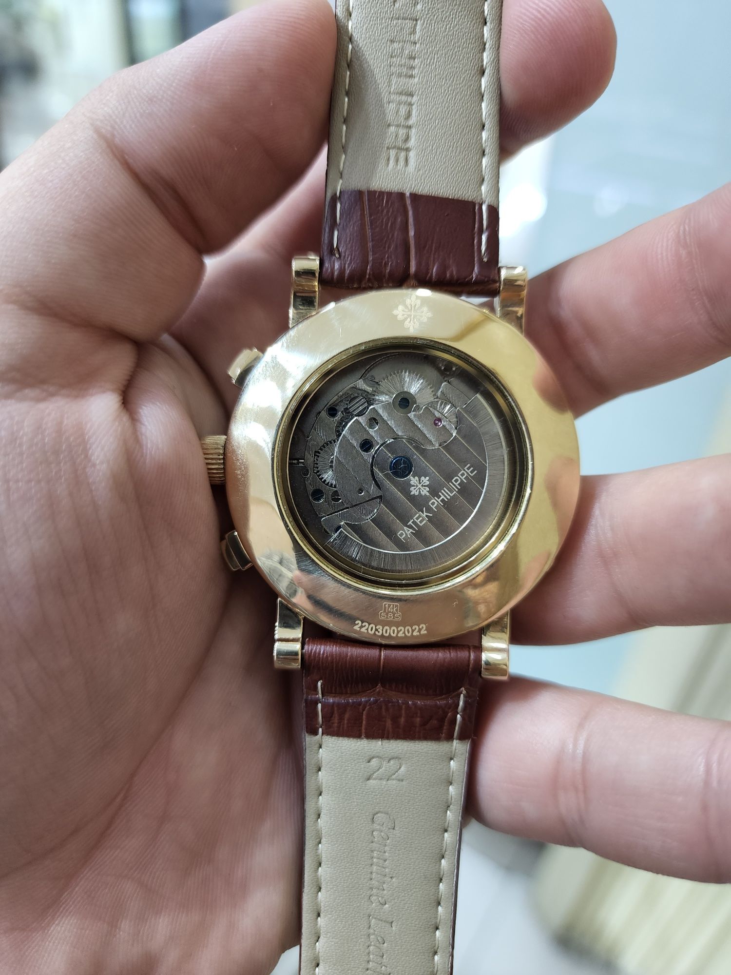 Продаю Золотые часы Патек Филип (автоматика).