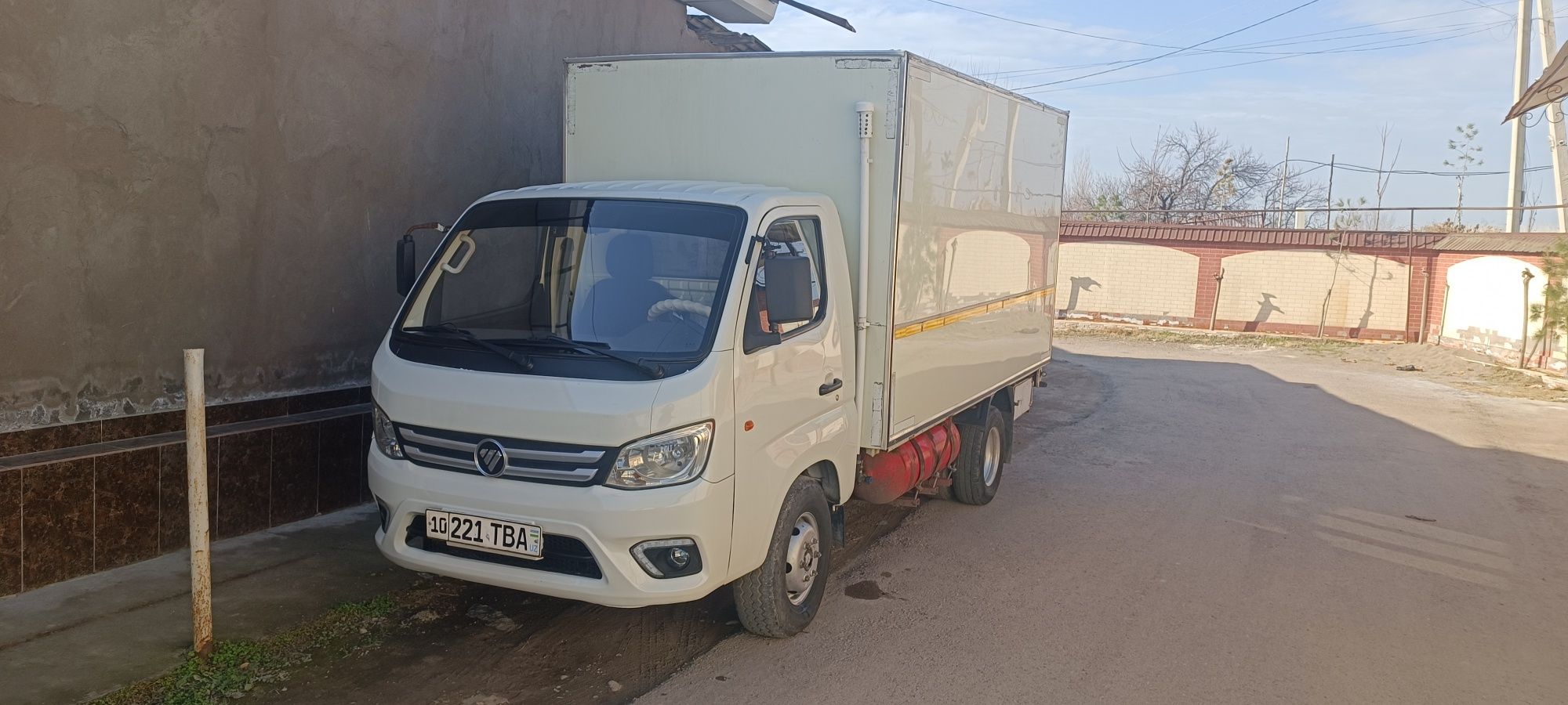 Foton сотилади 250 минг пробег