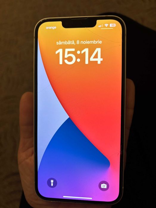 iPhone 13 foarte bine întreținut 256 giga