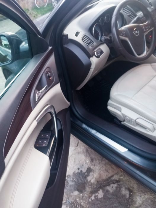 Vând  Opel Insigna varianta full