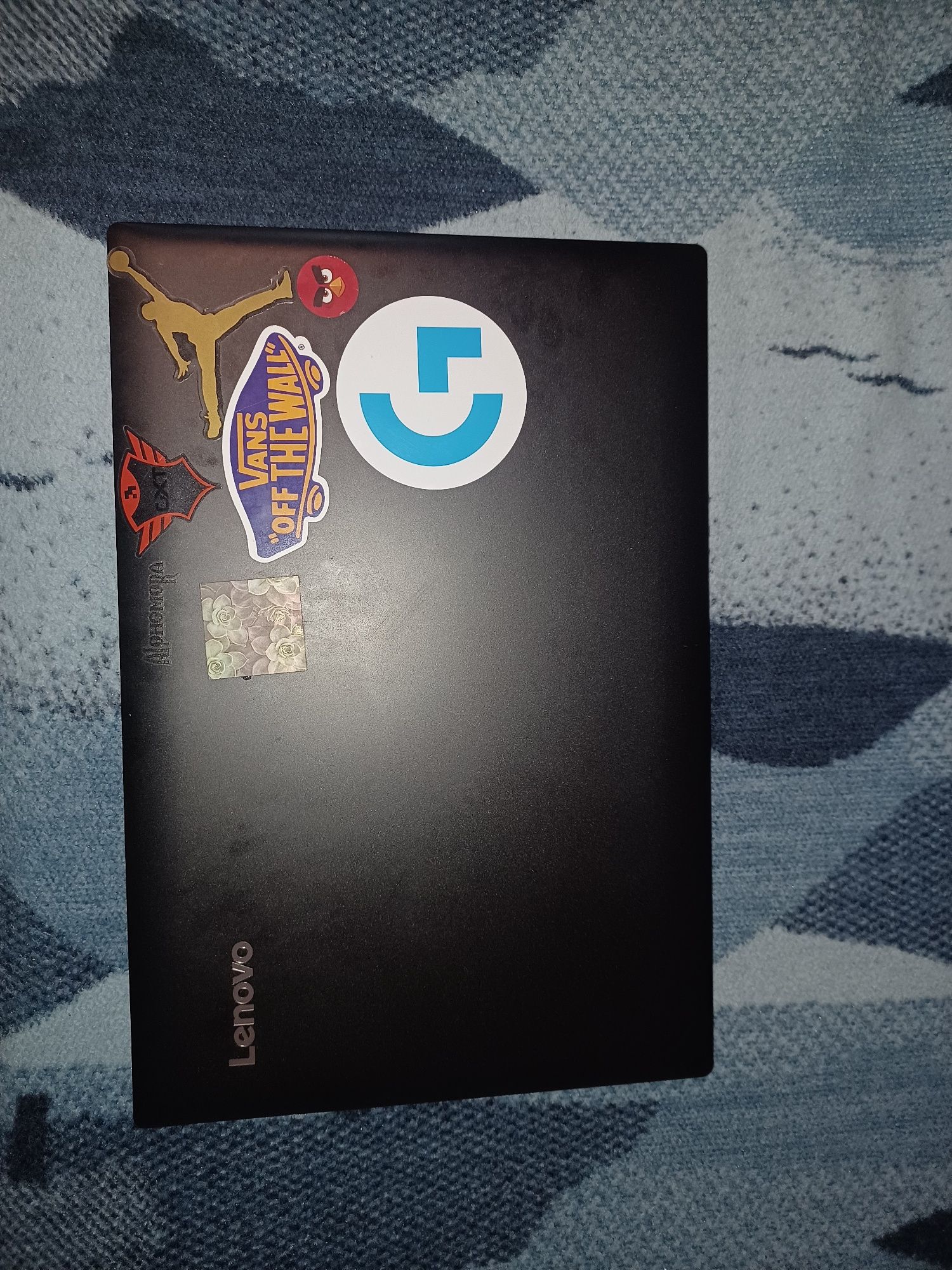 Lenovo Ideapad 330