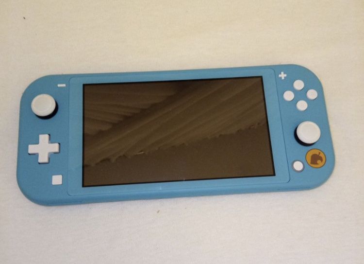 Vând Nintendo switch lite