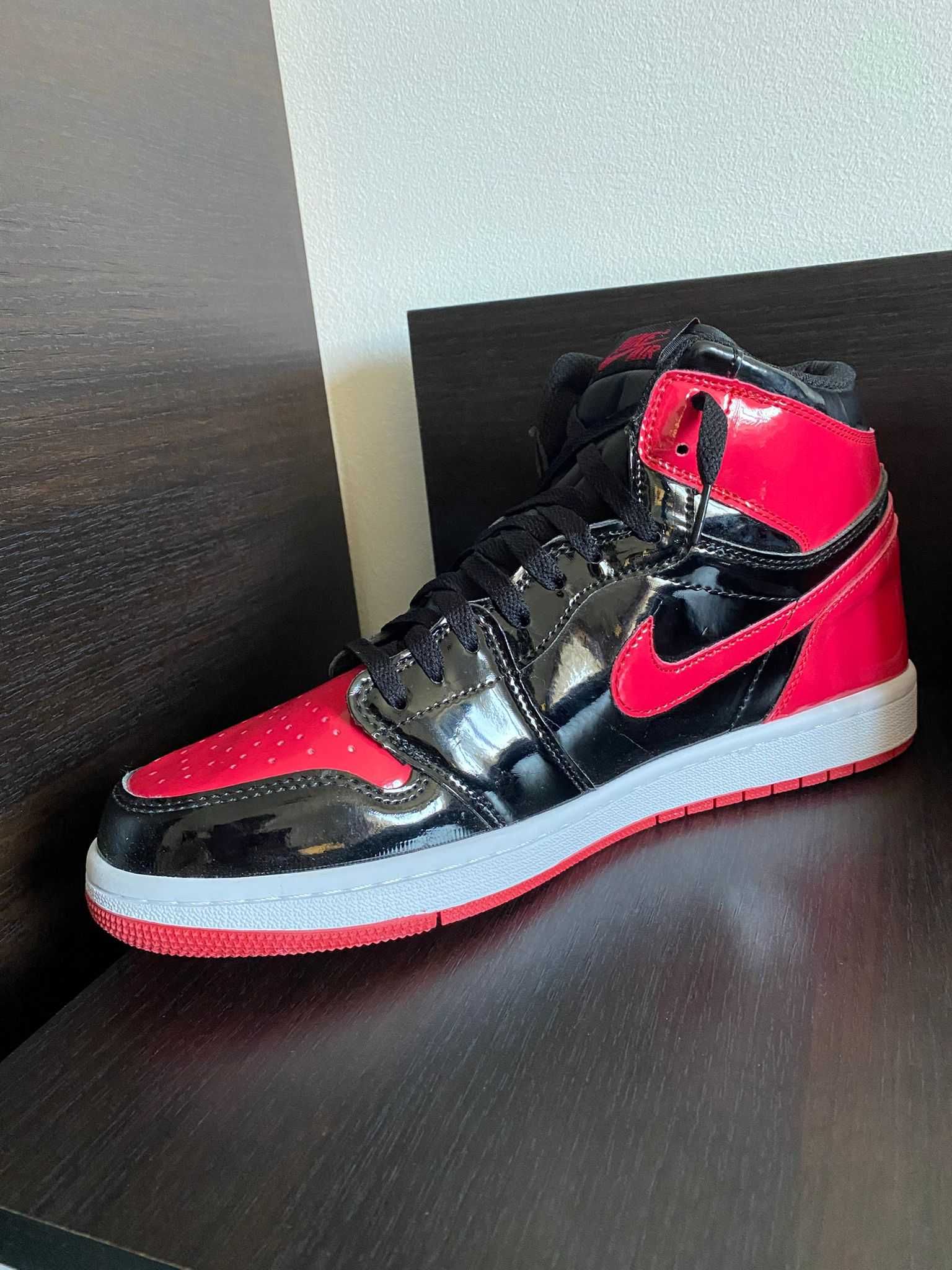 Air Jordan 1 High Patent Bred 45
