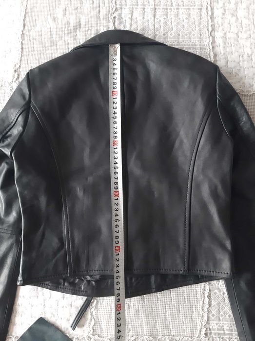 2бр Дамско късо яке естествена кожа ,S и M