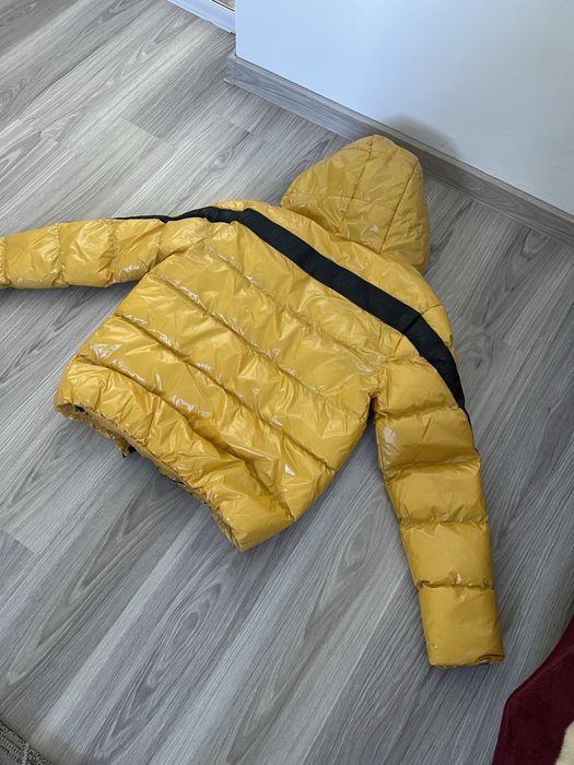 Geaca galbena fsbn nike