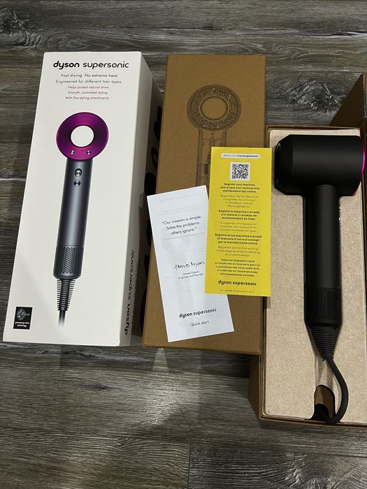 Dyson Supersonic Hairdryer- Nou , nefolosit !