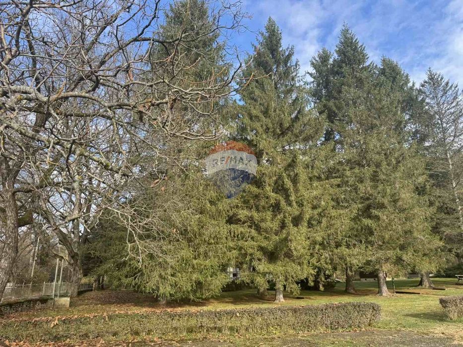 Туристическа хижа,гр. Априлци, кв. Видима TE