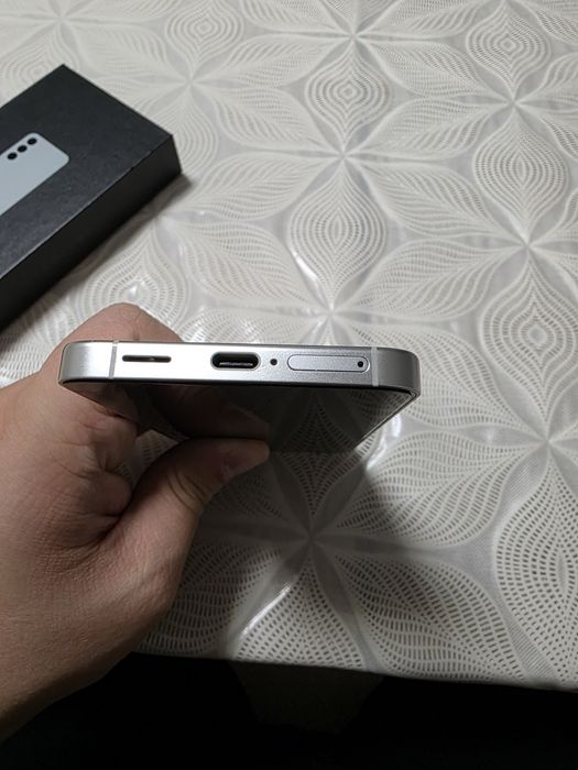 Смартфон Samsung Galaxy S24 8/128GB