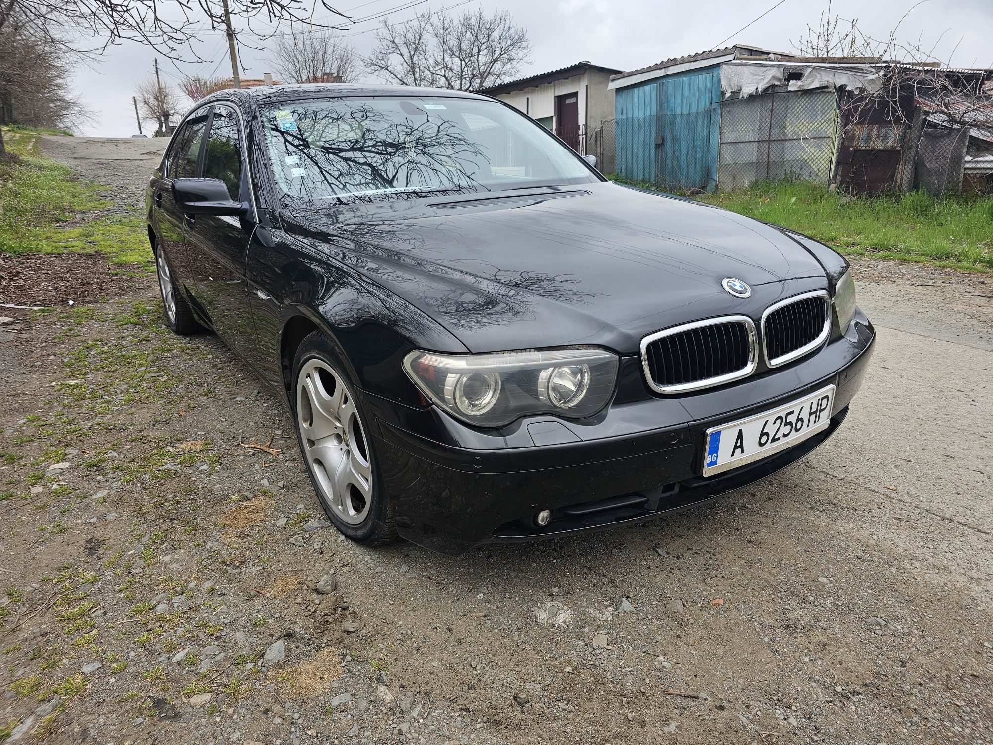 Продавам Bmw 745i