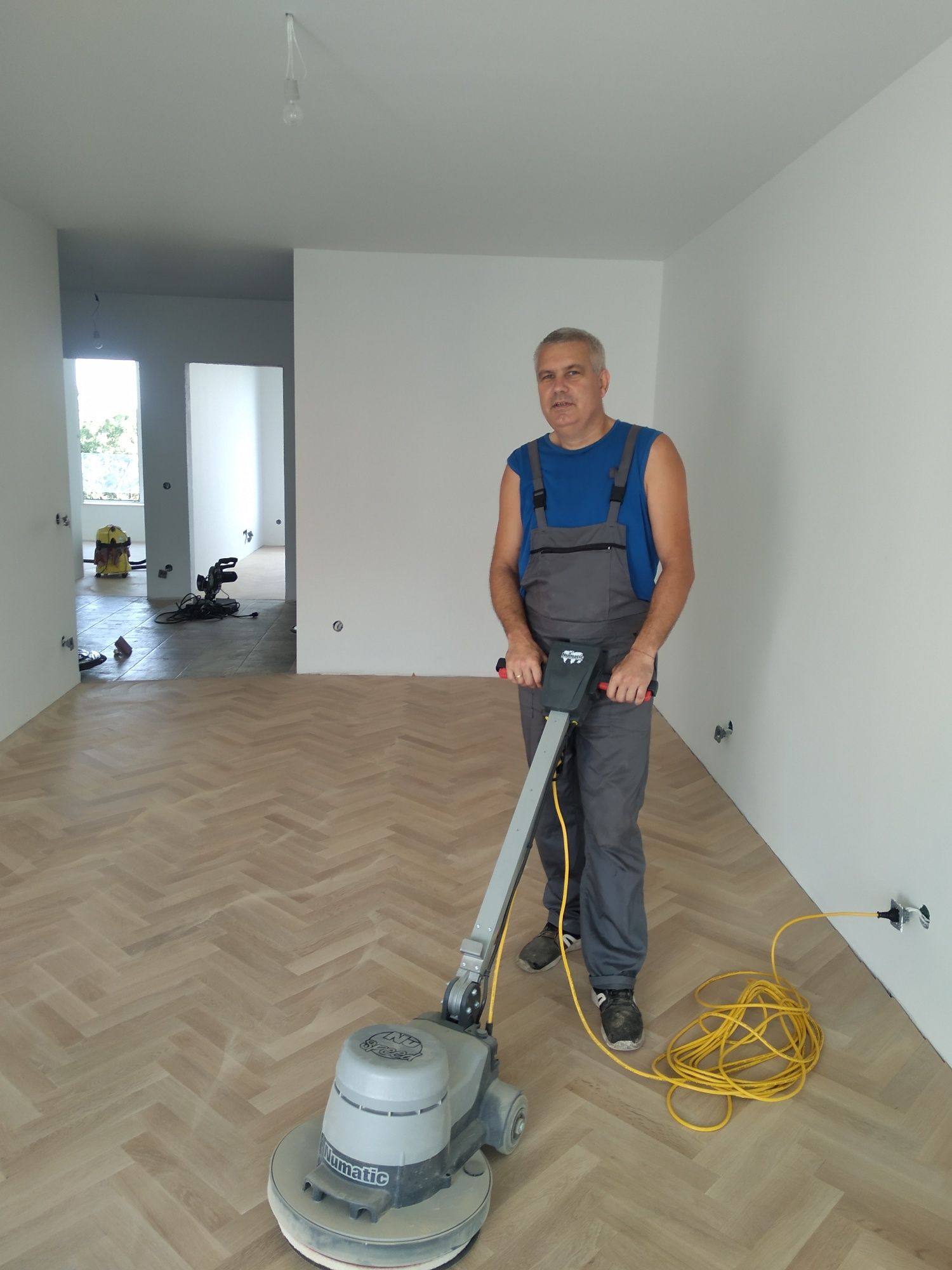 Циклене на паркет София